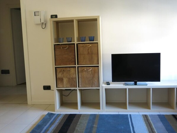 Apartment, 1 Bedroom, Non Smoking | Room amenity - Appartamento Don Abbondio (Lecco)