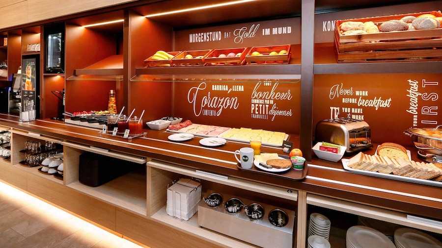 B&B HOTEL Freiburg-West