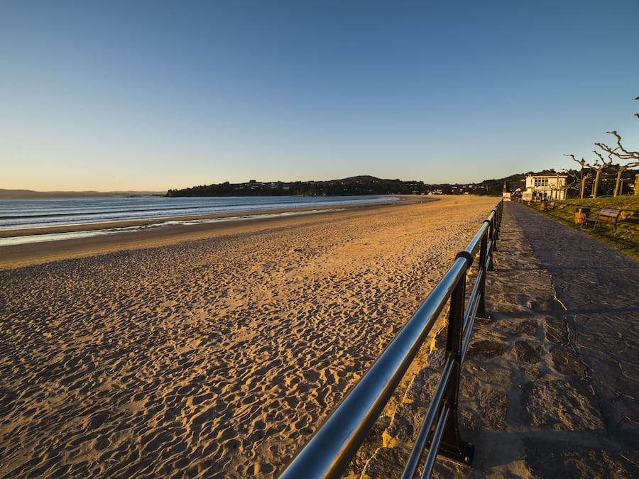 Utsikt mot strand/hav