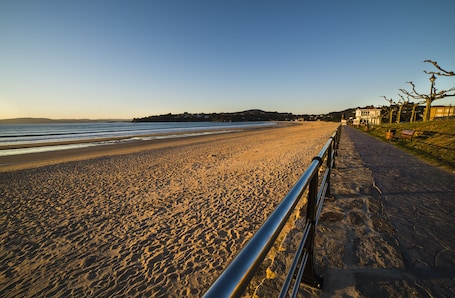 Vista a la playa o al mar. Hotel Crisol de las Rías