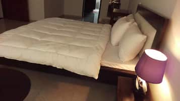 Suite, 1 King Bed, Non Smoking