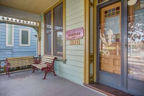 Exterior detail - Precious & Charming Home in the Heart of San Jose (San Jose)