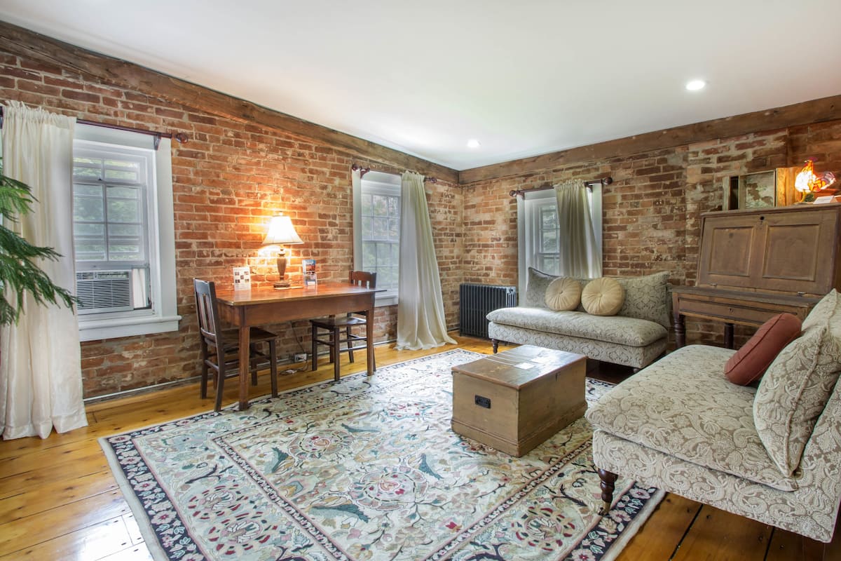 Samson Suite | Living area