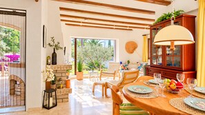 Dining - Villa Bellavista WA with Private Pool and Garden in Dénia (Denia)