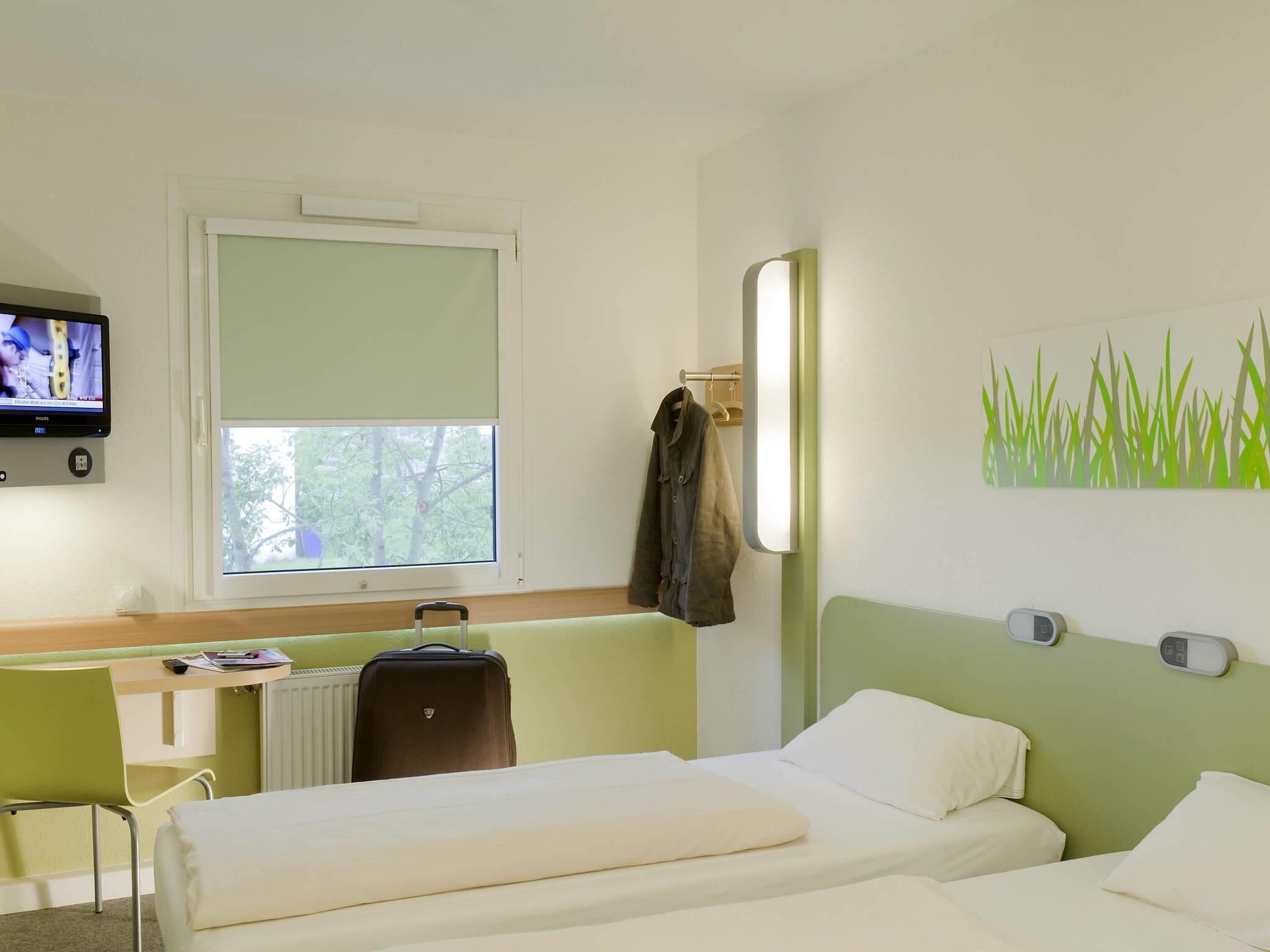 Family Room, Multiple Beds | Desk, blackout curtains, soundproofing, free rollaway beds
