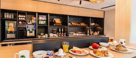 تناول الطعام