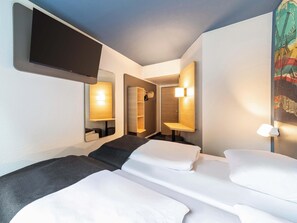 Double Room | Desk, blackout curtains, soundproofing, free WiFi - B&B HOTEL Dortmund-West (Dortmund)