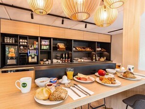 Dining - B&B HOTEL Dortmund-West (Dortmund)