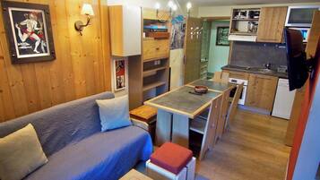 Télévision, livres, chaßne hi-fi