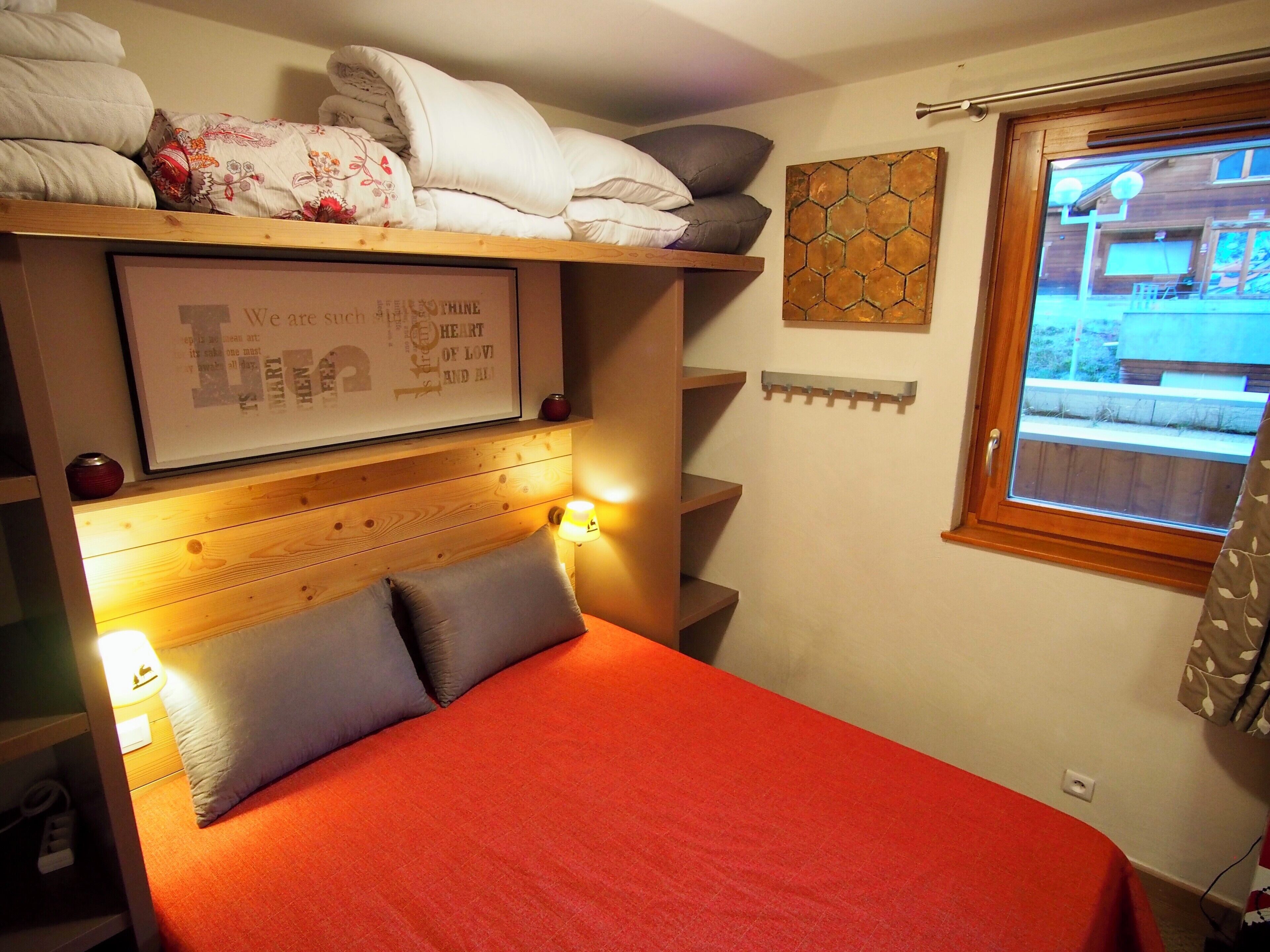 1 bedroom, iron/ironing board, travel crib, WiFi