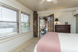 7 slaapkamers, een strijkplank/strijkijzer, gratis wifi, beddengoed