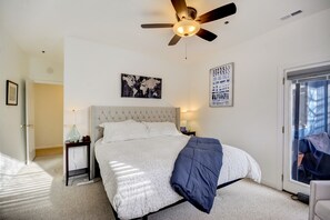 2 Schlafzimmer, Schreibtisch, Bügeleisen/Bügelbrett, kostenloses WLAN