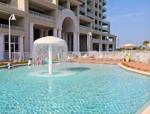 Beheizter Pool