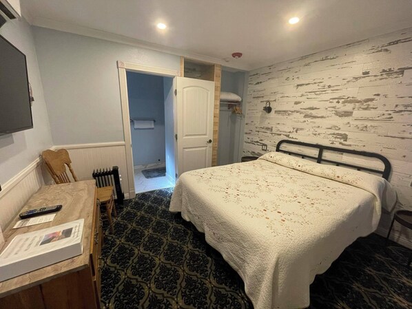 Standard Double Room, 1 Queen Bed, Non Smoking