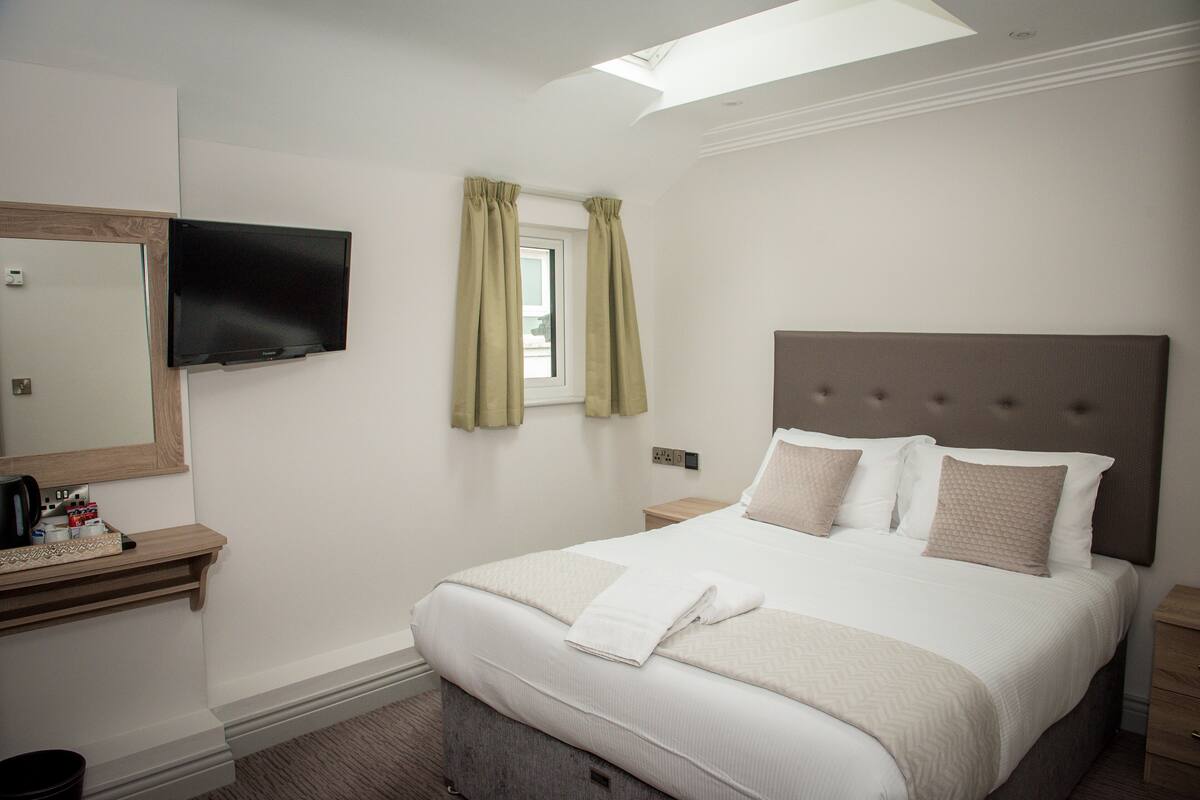 Double Room, Private Bathroom
