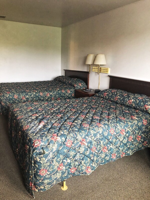 Executive Double Room, 2 Double Beds, Non Smoking | Individually decorated, individually furnished, desk, free WiFi