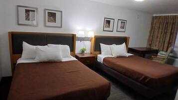 Decoración personalizada, muebles diferentes y escritorio