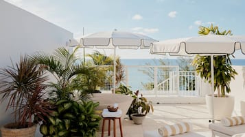 Sviitti, useita sänkyjä | Terassi/patio