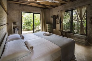 Egyptian cotton sheets, premium bedding, in-room safe, free WiFi - Suites Tulum (Tulum)
