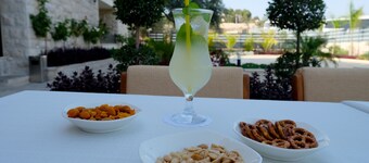 Tantur Hills Hotel - Jerusalem
