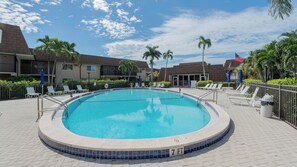 Imagen sin descripción, 5 de 25, botón