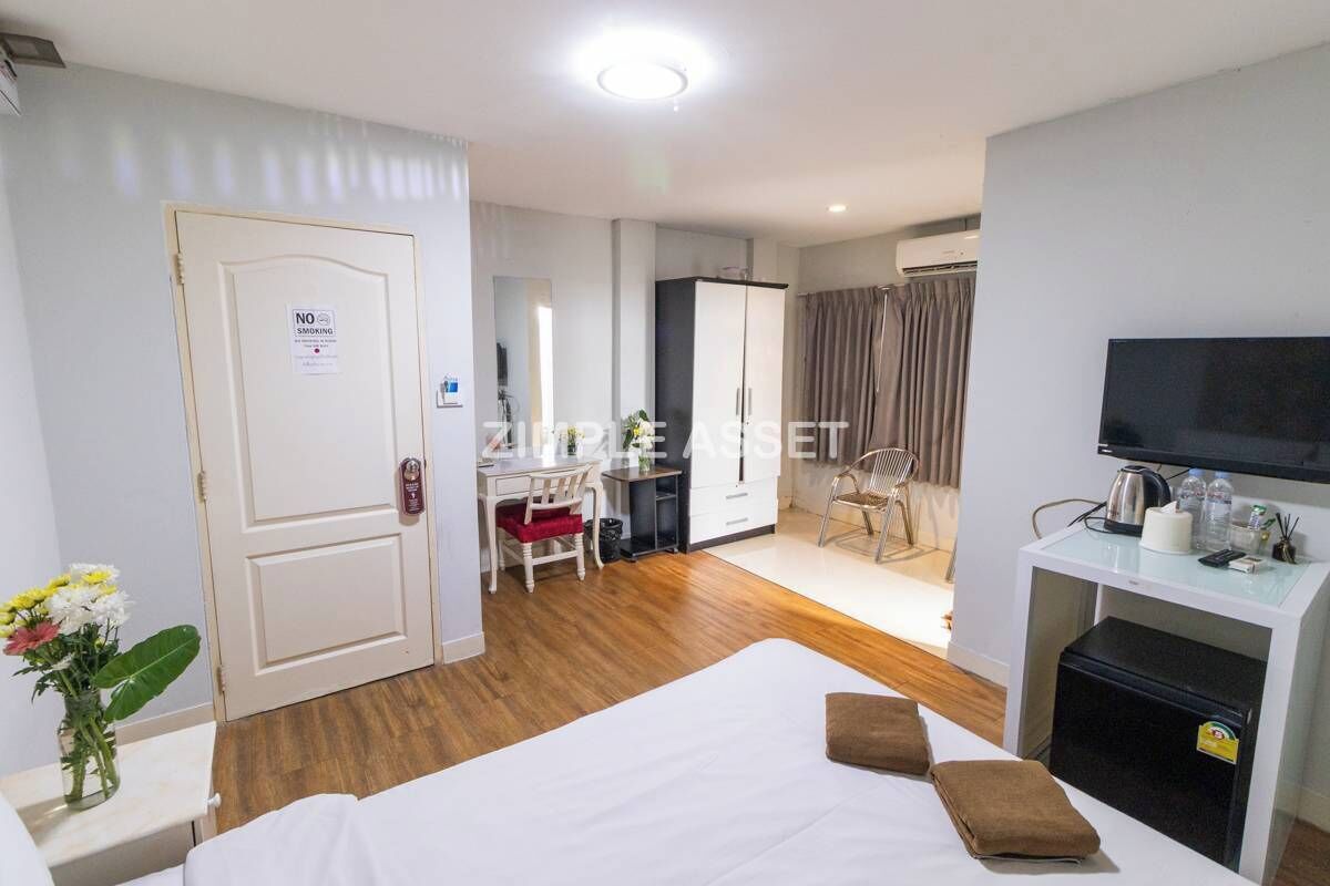superior double room | desk, free wifi, bed sheets