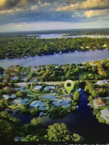Arial view. Just around the corner off Center Street bridge







