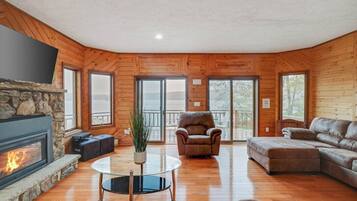 Téléviseur, foyer, jeux vidéo