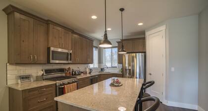 Kanton 12 on the 1 Fairway at Crater SP