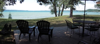 Gorgeous 3 bedroom waterfront home on South Torch Lake