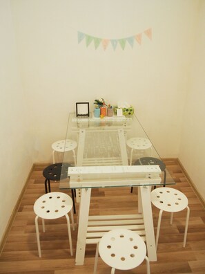 Interior detail - Viandante (Prague)