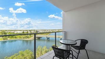 Waterline Studio - No Car Park | Terrace/patio