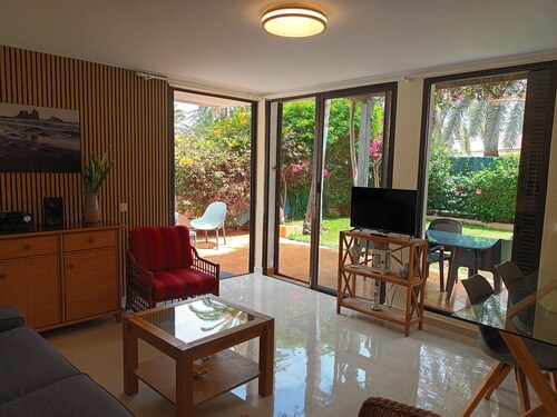 Vivienda Vacacional (VV) con  jardín y parking privado cerca de la Playa