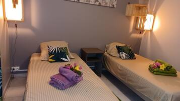 3 bedrooms, iron/ironing board, travel crib, free WiFi