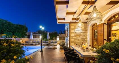 Familienvilla Myrtia mit privatem Pool, 2 Minuten zu Fuß zu lokalen Annehmlichkeiten