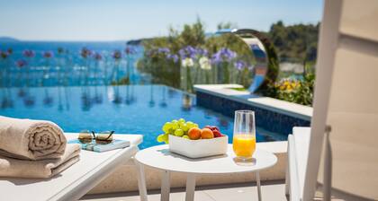 Luxury Villa Argemonia - Stunning view, Heated Pool, Jacuzzi , Gym ...