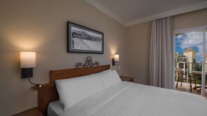 3 bedrooms, in-room safe, iron/ironing board, WiFi - Luxury 3 Bedroom Ocean Front Serviced Apartment at Marriott's Playa Andaluza (Estepona)