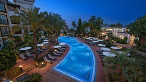 Indoor pool, outdoor pool - Luxury 3 Bedroom Ocean Front Serviced Apartment at Marriott's Playa Andaluza (Estepona)