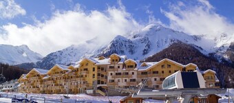 Départ et retour ski aux pieds ! Appartement 7p