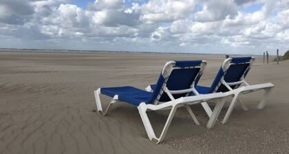 Charmantes Ferienhaus in Ouddorp aan Zee, Südholland (max. 6 Personen)