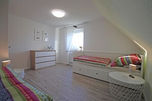 3 habitaciones, escritorio y insonorización 