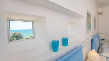 2 Schlafzimmer, Schreibtisch, BĂŒgeleisen/BĂŒgelbrett, Reisekinderbett