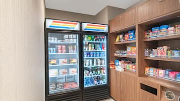Snack bar