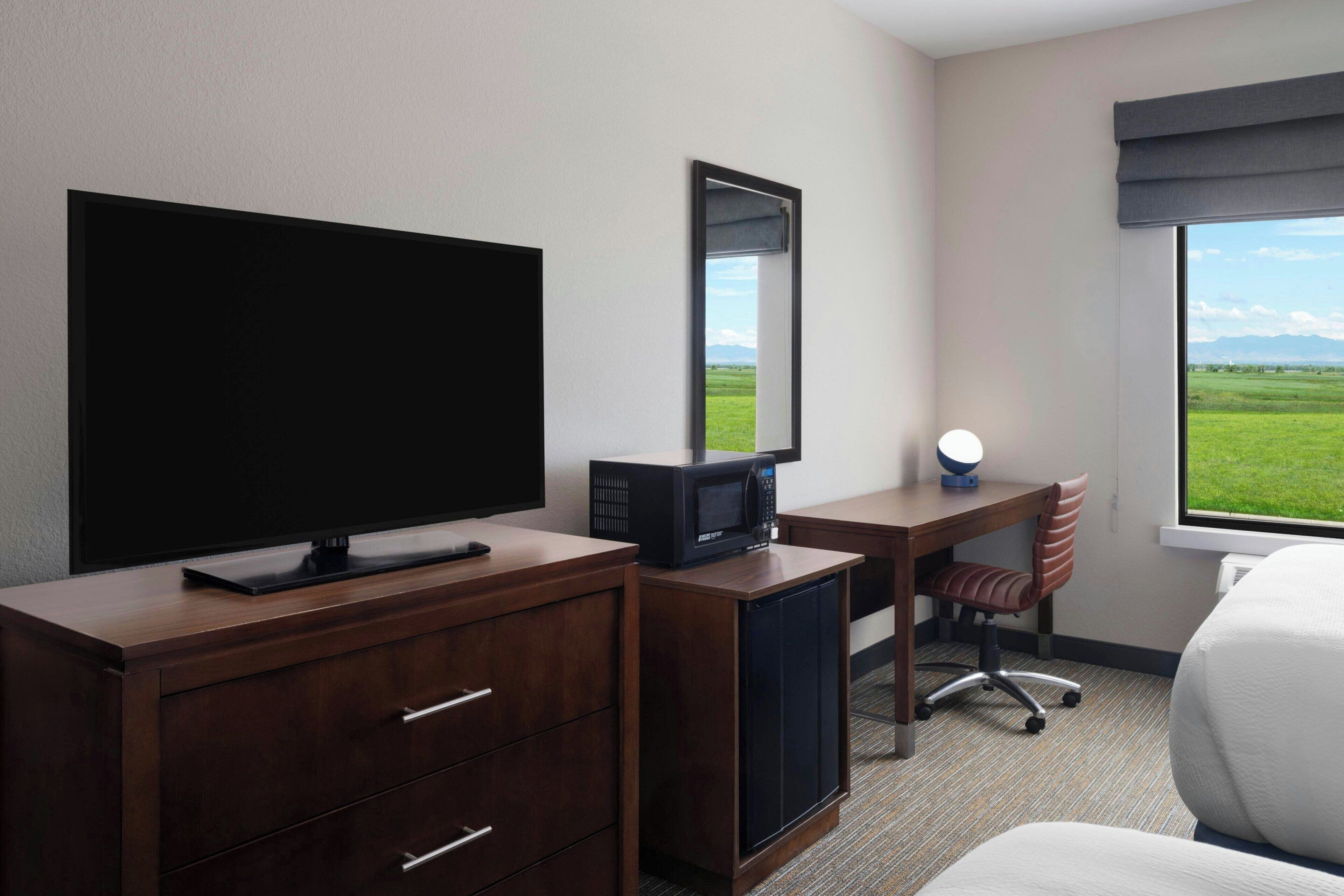Standard Room, 2 Queen Beds | In-room safe, desk, iron/ironing board, WiFi (free)