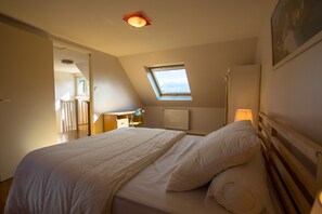 4 chambres, fer et planche à repasser, Wi-Fi gratuit