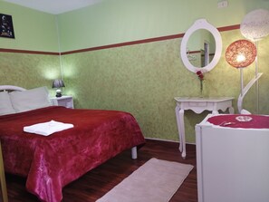 Deluxe Room, 1 King Bed