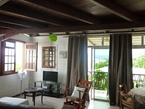 TV, ping pong - Spacious sea view loft, up to 6 people. Dampierre, Gosier (Le Gosier)