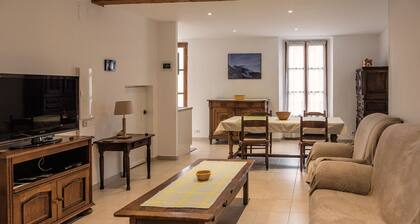 Appartement pour 4 personnes à Guillaumes Résidence Reine jeanne