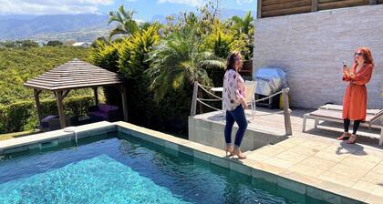 Villa de standing 160 m2 avec vue montagne magnifique et PISCINE CHAUFFĂE