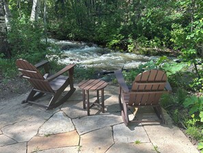 Property grounds - Luxurious Villa Montane home in the heart of Beaver Creek - ideal for families  (Avon)